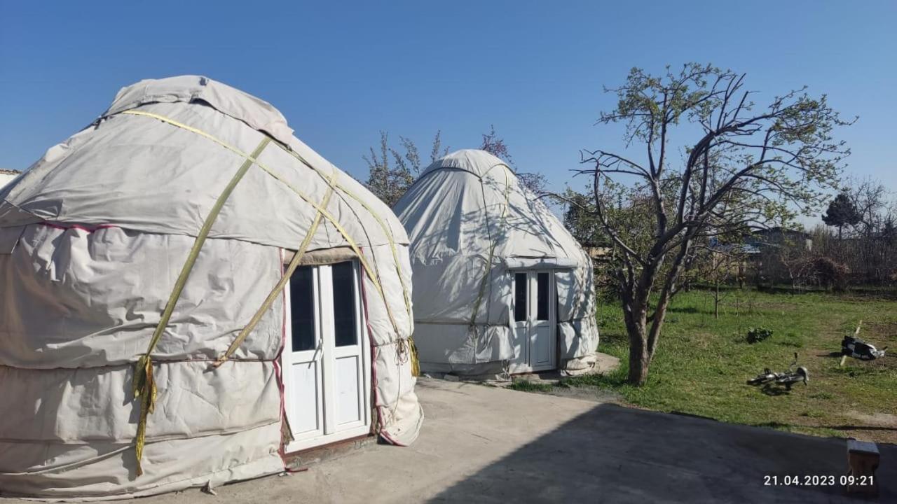 Yurt Stay In Downtown カラコル エクステリア 写真